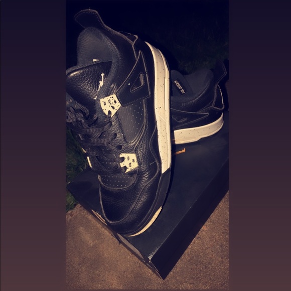 Air Jordan Retro - Picture 2 of 5